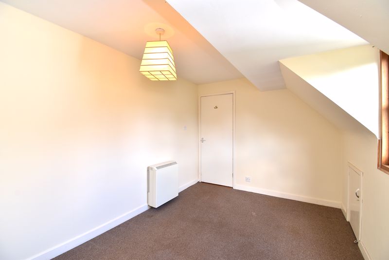 Bedroom- click for photo gallery